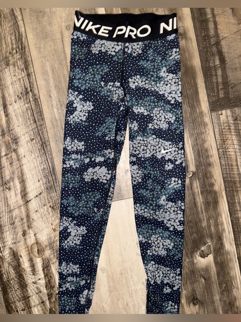 Nike Navy and Light Blue Patterned Pro Leggings